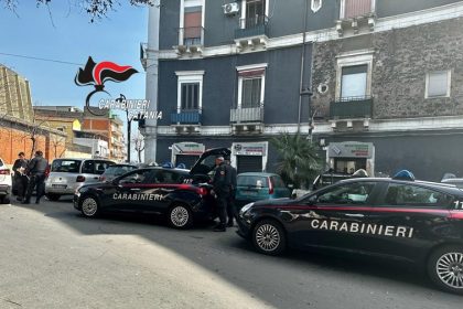 quartiere “Nesima”: arrestato un catanese e sanzioni contro i venditori abusivi